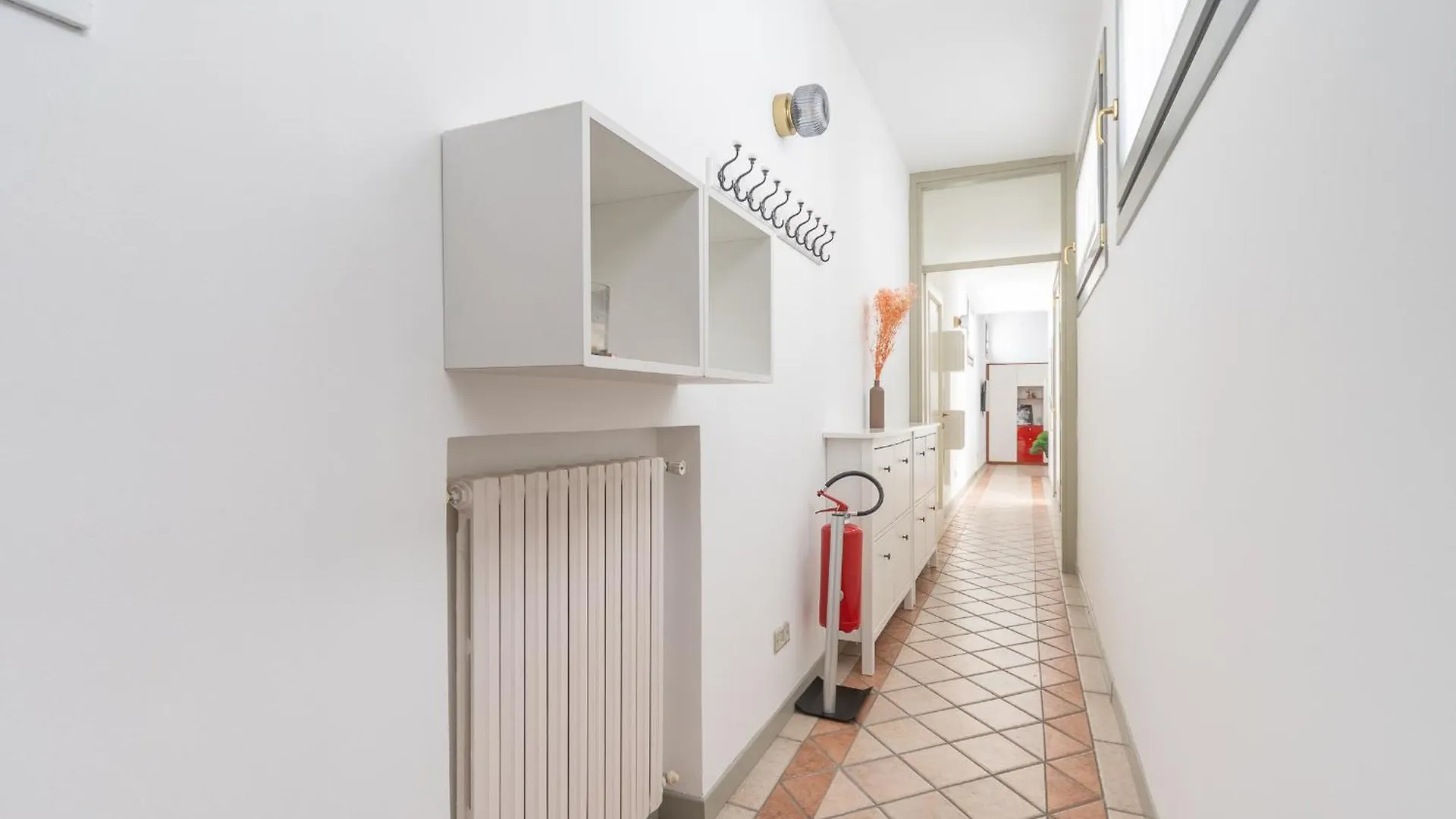 Stunning & Central 1Bdr With Terrace In Cadorna Area By Rentopolis Milano Appartamento