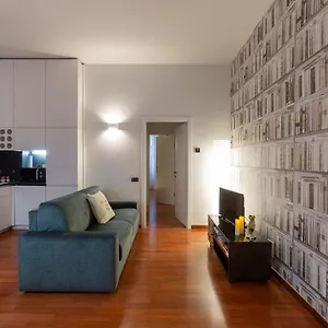 My Charming In Centro Citta-san Lorenzo Milan