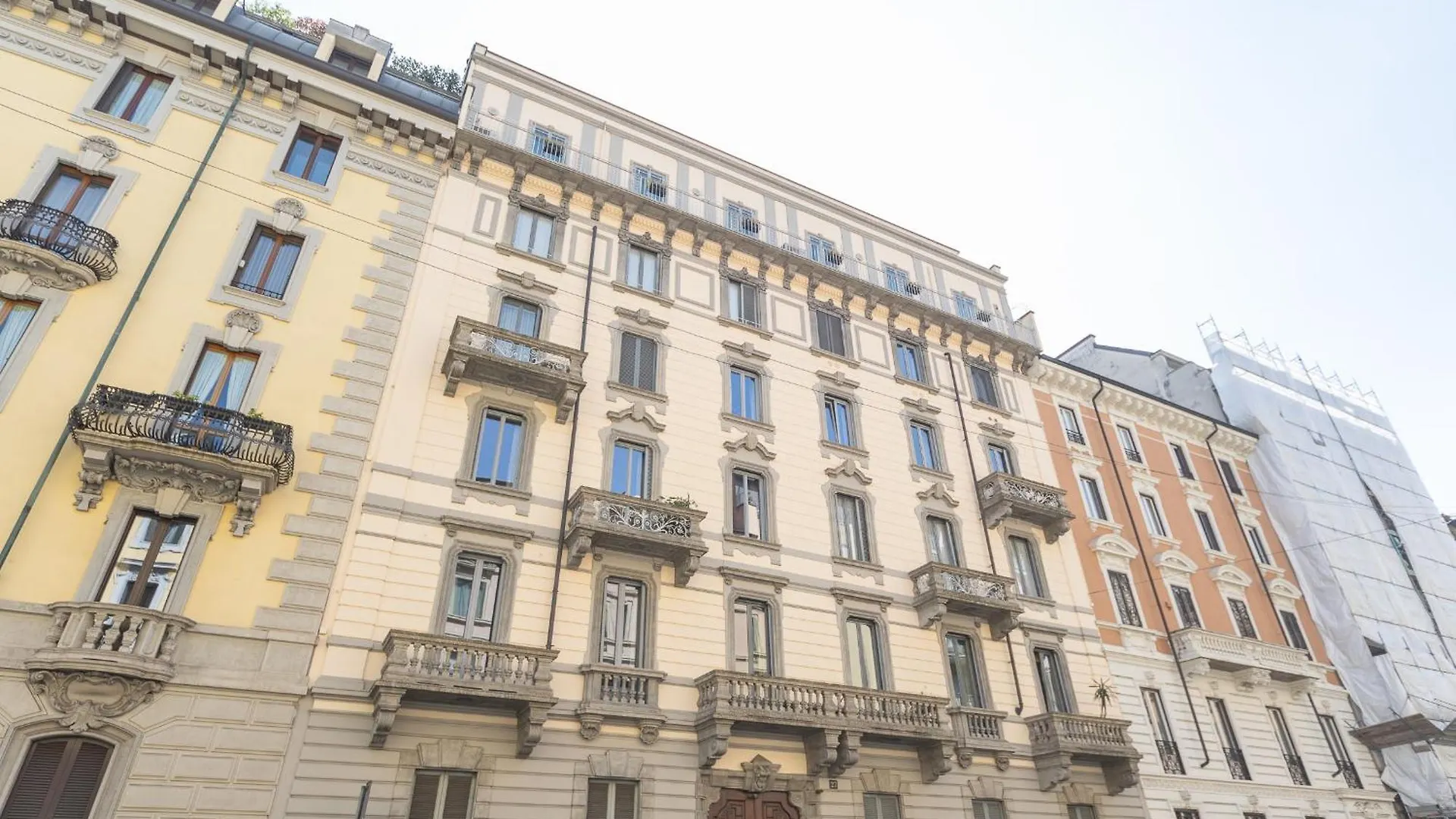 Stunning & Central 1Bdr With Terrace In Cadorna Area By Rentopolis Milan