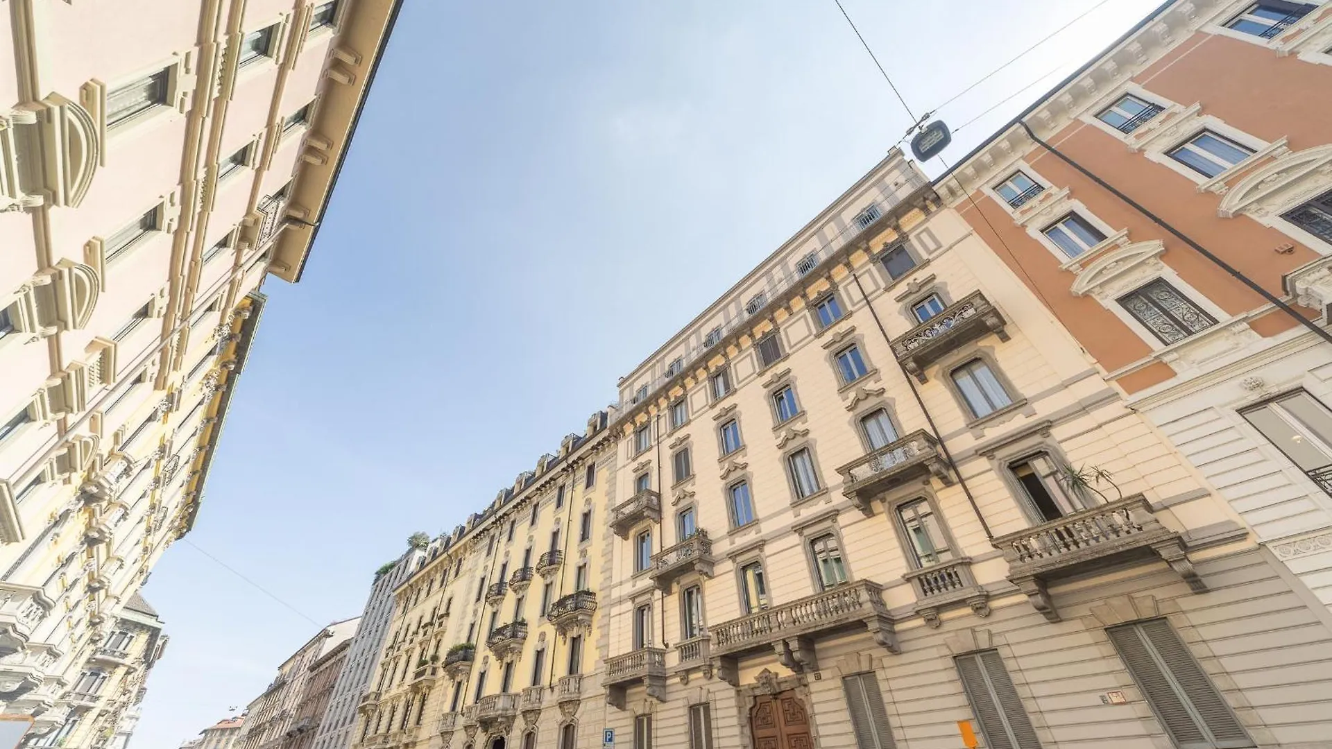 Apartment Stunning & Central 1Bdr With Terrace In Cadorna Area By Rentopolis Milan