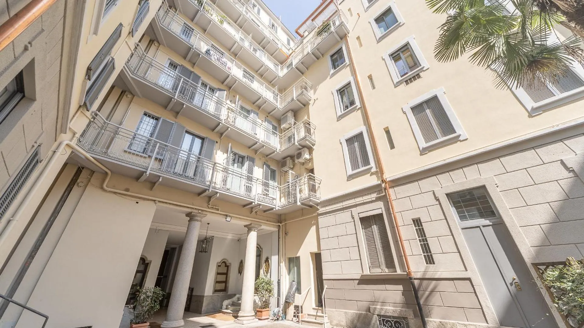Stunning & Central 1Bdr With Terrace In Cadorna Area By Rentopolis Milan 0*,
